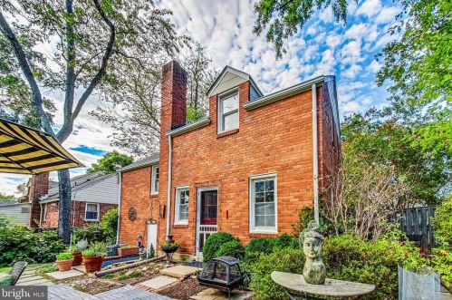 1108 Carson St, Silver Spring MD 20901-1816 exterior