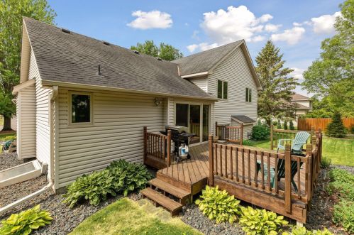 201 Dunbar Way, Saint Paul MN  55115-2815 exterior