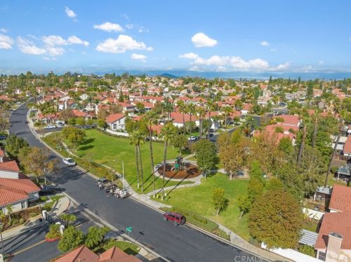 145 Cape Elizabeth Way, Riverside CA  92506-6180 exterior