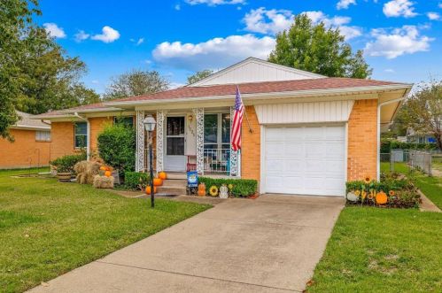 1225 Oriole Ln, Garland, TX 75042-8024