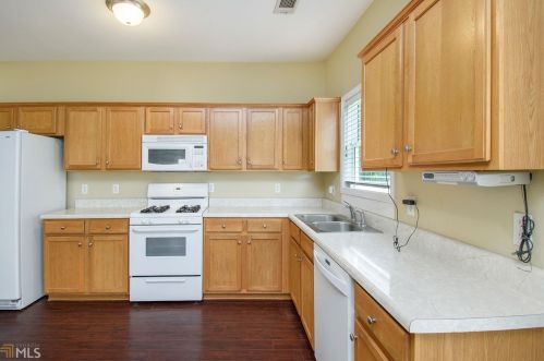 4870 Madison Point Cir, Austell, GA 30106-1759