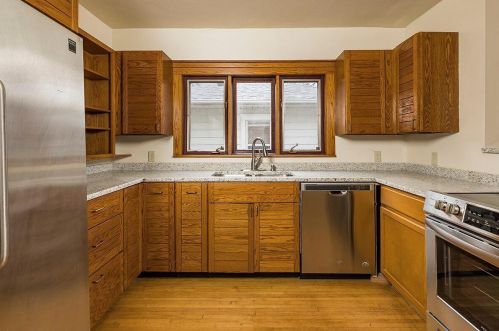 369 Brimhall St, Saint Paul MN  55105-2504 exterior