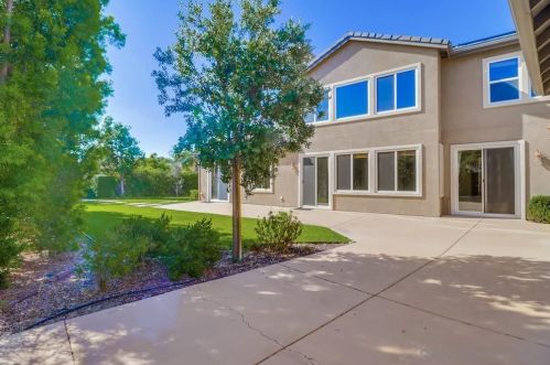 691 Coastal Hills Dr, Chula Vista CA  91914-4319 exterior