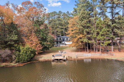 1014 Clearwater Dr, Sanford, NC 27330-9154