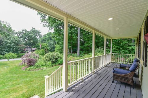 26 Severance Dr, Londonderry, NH 03053-3118