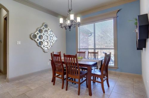 7909 Country Oak Dr, Fort Worth TX  76182-8944 exterior