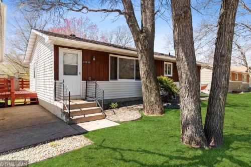 26406 6th St, Zimmerman, MN 55398-9364