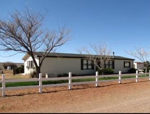 4735 Eve Ave, Kanab, UT 84741-8163
