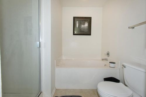 11308 Crst Mdw Ln, Austin TX  78748-3942 exterior