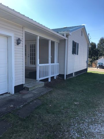 102 Mayfield St, Wick, WV 26149-9650