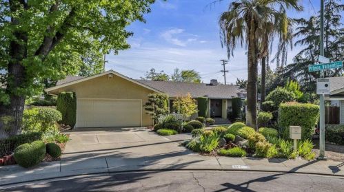 241 Charlemagne Way, Modesto, CA 95350-1401