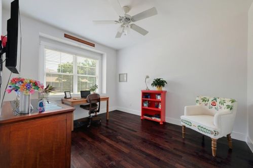 2003 Alegria Rd, Austin TX  78757-3219 exterior