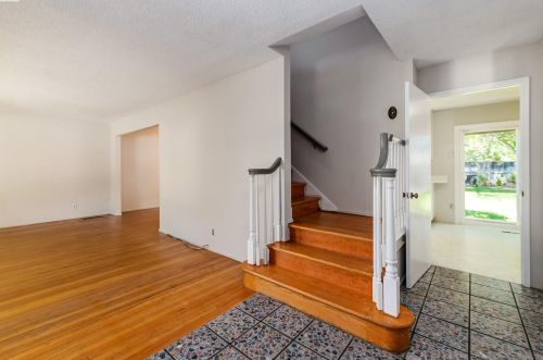 1840 Tanglewood Way, Pleasanton, CA 94566-5523