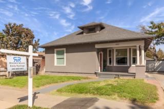 402 Melrose St, Modesto, CA 95354-0434
