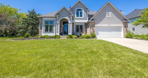 1223 Foxpointe Dr, Sycamore IL  60178-3219 exterior