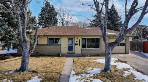 80 Dudley St, Denver, CO 80226-1250