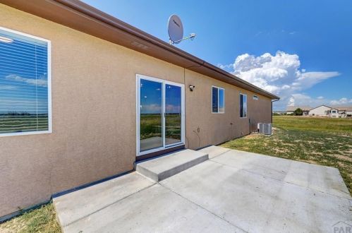 1518 Ithaca Dr, Pueblo CO  81007-2348 exterior