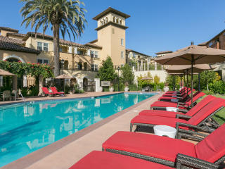 200 Winchester Cir, Los Gatos CA  95032-1800 exterior
