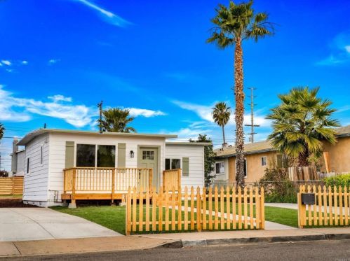 212 Montgomery St, Chula Vista CA  91911-5839 exterior