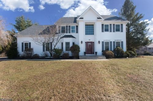55 Scheurman Ter, Warren, NJ 07059-7154