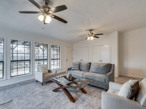 105 Vassar Ct, Waxahachie, TX 75165-1747