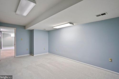 510 Crosswinds Dr, Charles Town WV  25414-3942 exterior