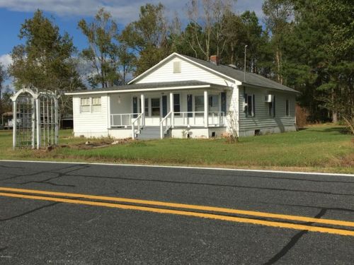 177 Whortonsville Rd, Merritt, NC 28556-9552