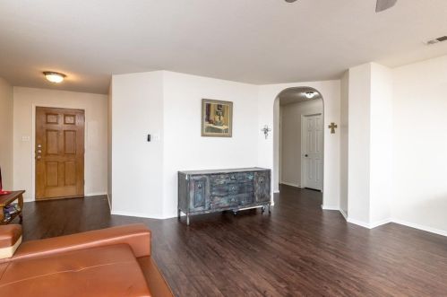 6708 Friendsway Dr, Fort Worth TX  76137-7542 exterior