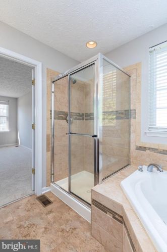 579 Windsong Dr, Aberdeen MD  21001-1809 exterior