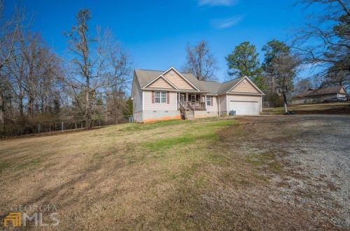 144 Lower Martin Rd, Forsyth, GA 31029-3562