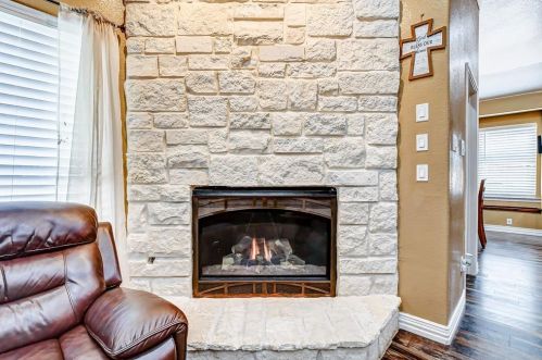 11028 San Jacinto Dr, Morgans Point TX 77571-9533 exterior