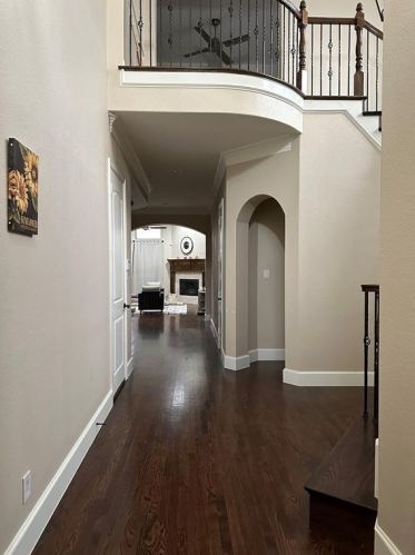 2021 Hill Dr, Irving TX  75038-6217 exterior