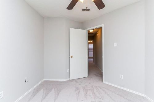 9964 Long Rifle Dr, Fort Worth TX  76108-4170 exterior