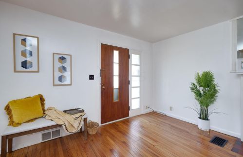 301 Singer St, Springfield, OH 45506-3108
