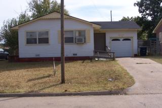 1721 Ash Ave, Enid, OK 73701-2603