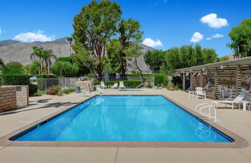 1860 Sandalwood Dr, Palm Springs, CA 92262-5392