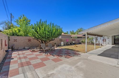 8188 Sherwood Pl, Riverside CA  92504-3440 exterior