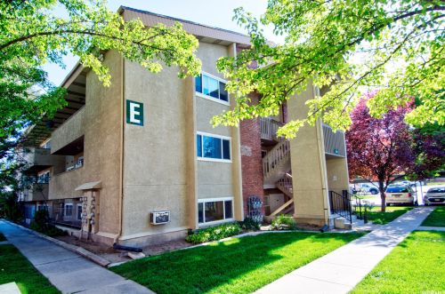 1809 7600, Taylorsville, UT 84084-4040