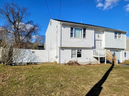 55 Highland Ave, Providence, RI 02919-3924