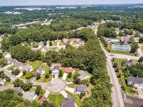 108 Brandon Ridge Cir, Stockbridge GA  30281-6484 exterior
