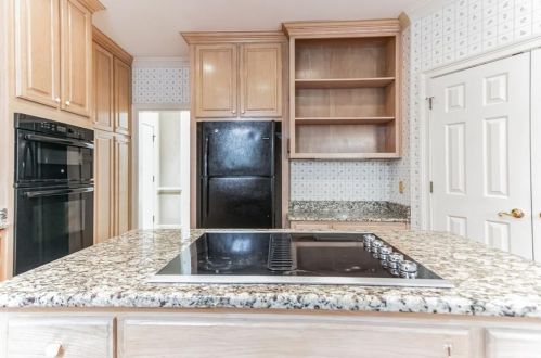 3481 Greystone Cir, Atlanta GA  30341-5854 exterior