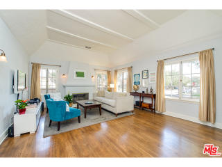4105 Minerva Ave, Los Angeles, CA 90066-5435