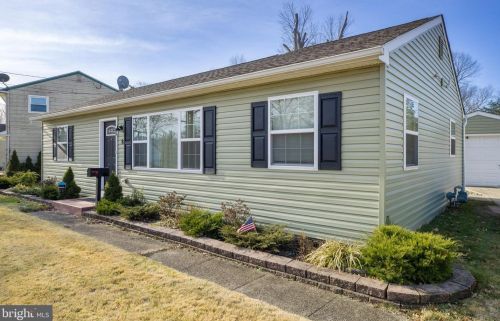 6 Duke Ave, Stratford, NJ 08084-2010
