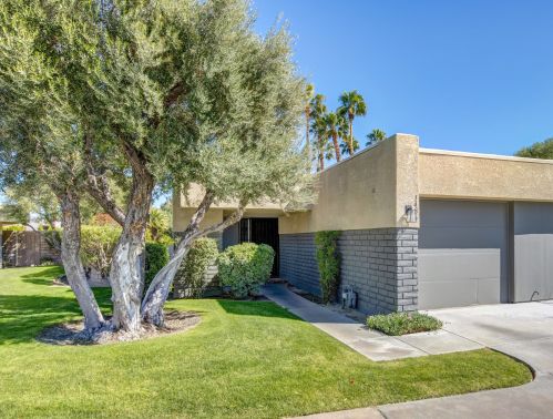 1486 Sunflower Cir, Palm Springs, CA 92262-1786