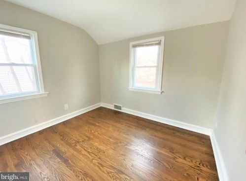 1744 Gross Ave, Camden NJ 08110-2702 exterior