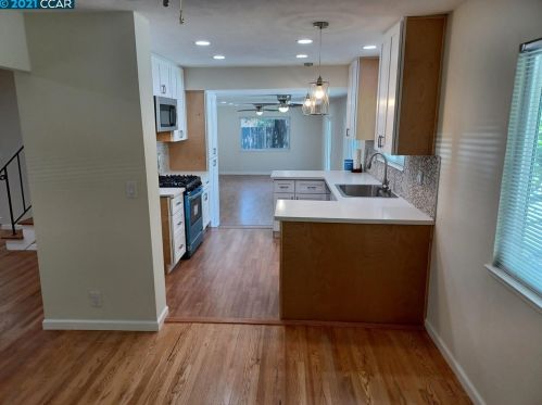 1772 Elmhurst Ln, Concord CA  94521-2017 exterior