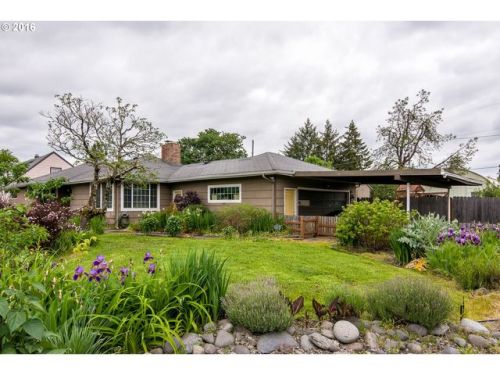 205 22nd St, Springfield, OR 97477-5102