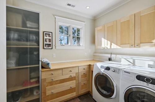 761 Highland Ter, Atlanta GA  30306-3409 exterior