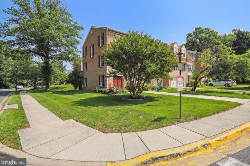 2 Sonata Ct, Silver Spring MD 20901-5064 exterior