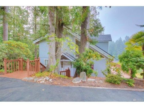 2300 Grapeview Loop Rd, Grapeview, WA 98546-9605